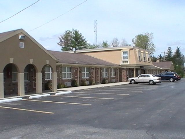 Hometown Inn Galion Bagian luar foto