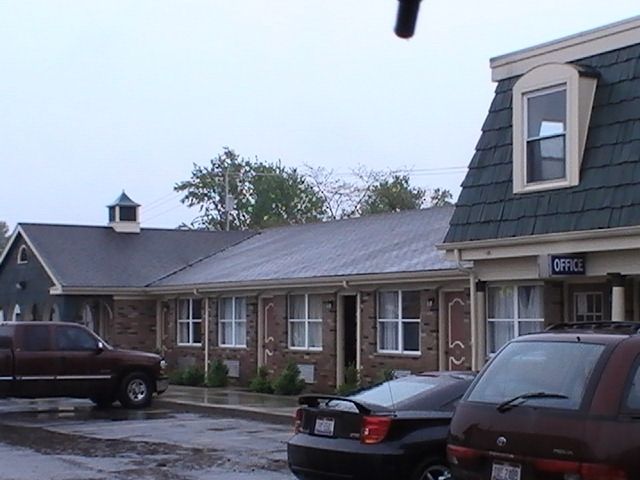 Hometown Inn Galion Bagian luar foto